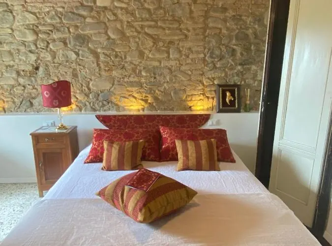 Christy House 3* Vignale (Parma)